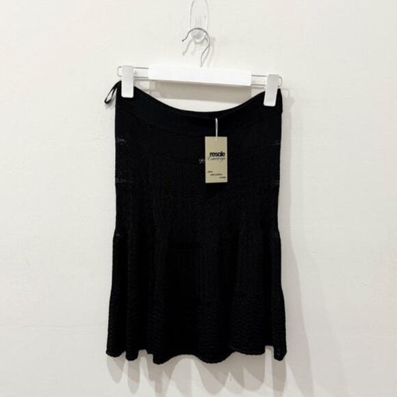 BCBGMaxazria Pull On Open Knit High Waisted Mini Skirt Black Women's Size Small - Picture 1 of 4